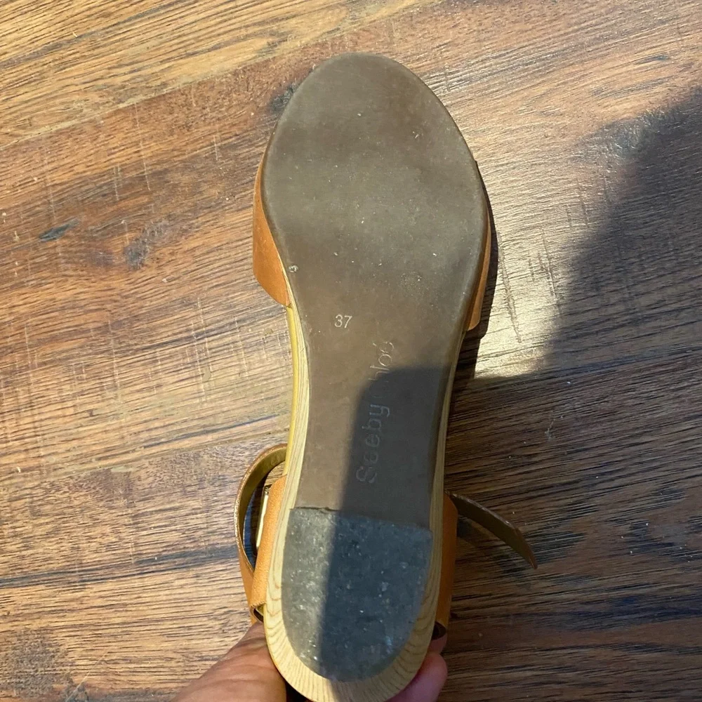 See By Chloé Tan Leather Platform Sandals